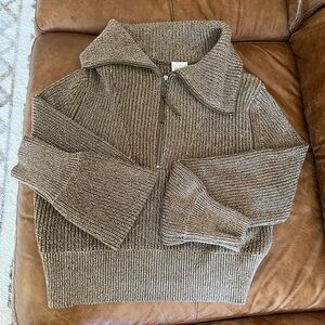 Varley Sweater size M